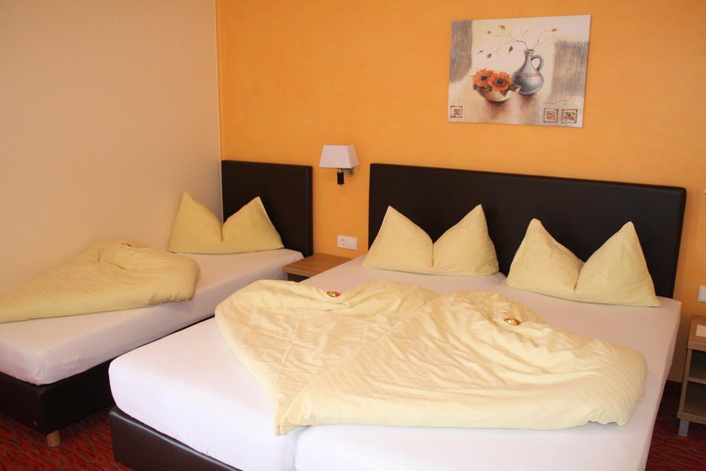 Vitalhotel Sonnblick Φίλλαχ Δωμάτιο φωτογραφία